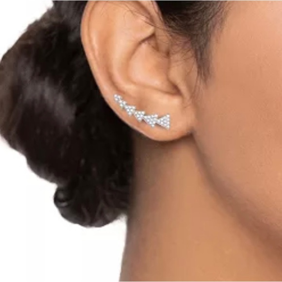 Jewelry - Triangle rhinestone ear climber earrings